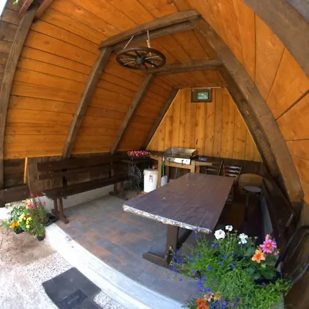 Lägenhet Apartma Bel *