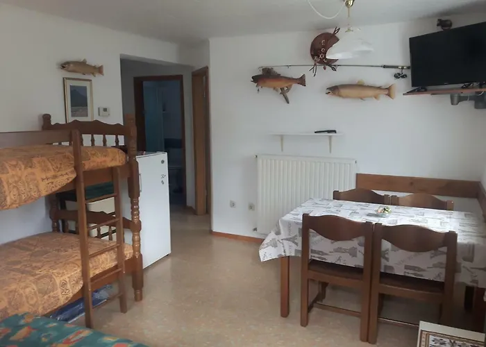 Apartma Bel アパート *